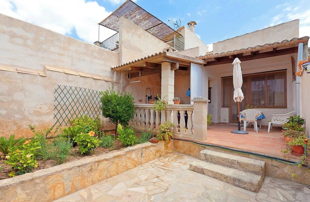 Casa "Sa Raval" con vistas a la montaña, Wi-Fi y terraza