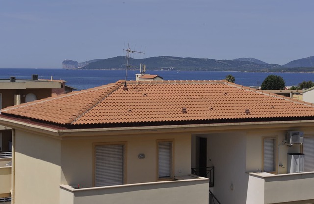 Casa de vacaciones "Karol Vista Mare" cerca de la playa con terraza privada y Wi-Fi