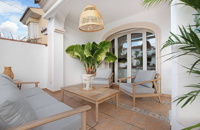 Casa de vacaciones "La Casita Del Mar" con bañera de hidromasaje privada, terrazas privadas y Wi-Fi