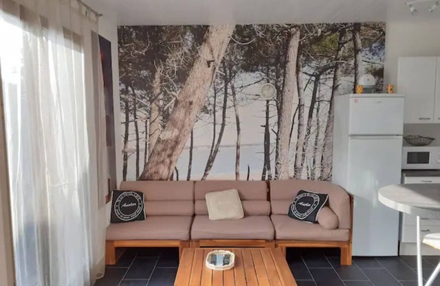 Vacation home Ronce les Bains (6 people) Private parking - garden-terrace