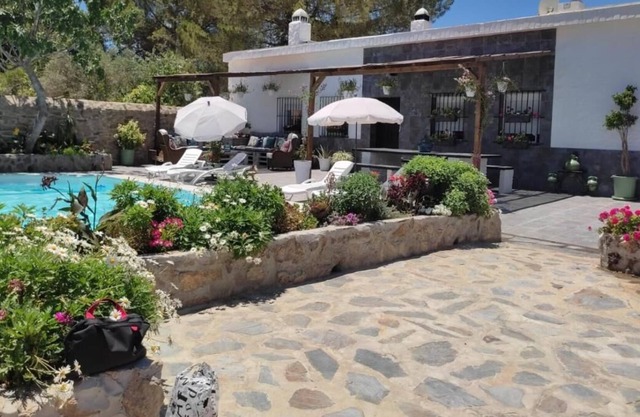 Casa de vacaciones "Vivienda Rural Cabeza Del Rey" con piscina privada, 2 terrazas privadas y Wi-Fi
