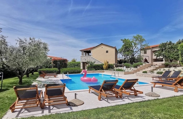 Vacation home with pool in medieval village Bale