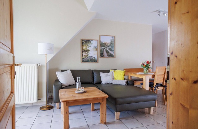Acogedora casa de vacaciones con conexión Wi-Fi gratuita, habitaciones amplias y muchas posibilidades para sus hijos.