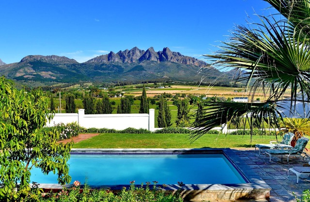 Val du Charron Guest House & Wine Estate