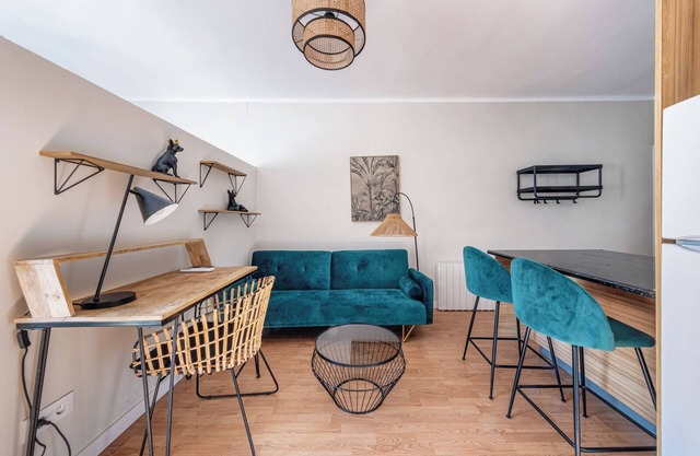 BeBarceloner Sant Andreu Apartments