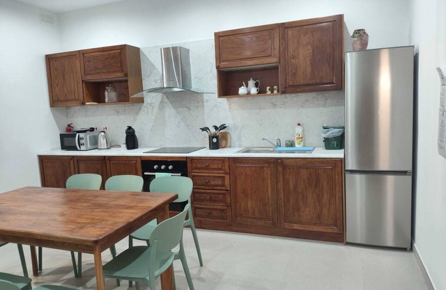 La Valeta está a 7 minutos a pie del apartamento