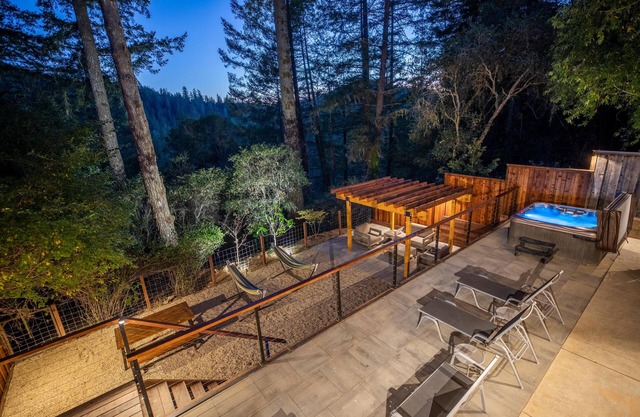 Valley Vista | A Wine Country Escape