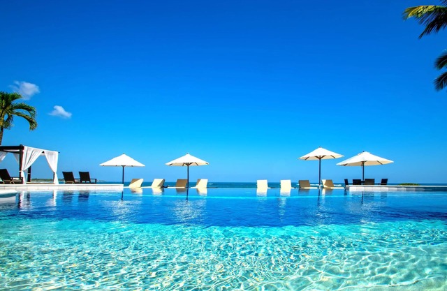 Velero Beach Resort