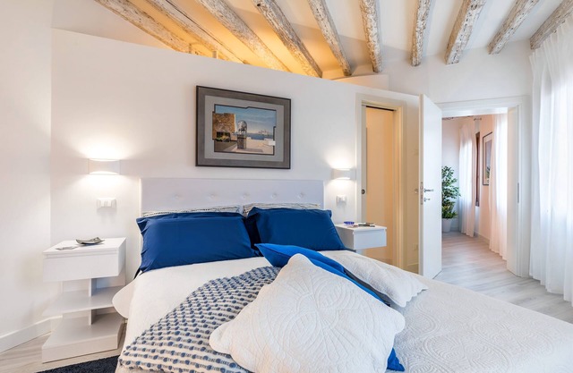 VHA VENICE HEAVEN APARTMENTS - BIENNALE 2, 2 bath, 2 double bedrooms