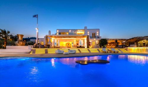 Vibhu Estate 10 Bedrooms and Suites