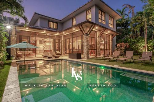 Victoria Villa - Walk to Las Olas - 4 Bed 4 Bath