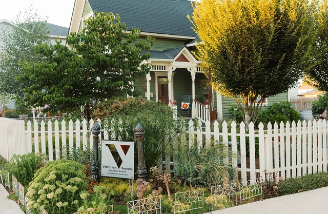 Victorian Secrets 1897 Home - ¿Curioso? Ecléctico, conveniente y ❤️ del país del vino