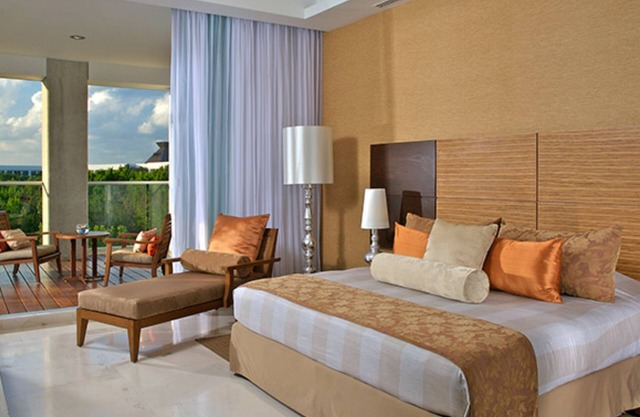 Vidanta Resort at Riviera Maya- GrandLuxxe 1 Master room