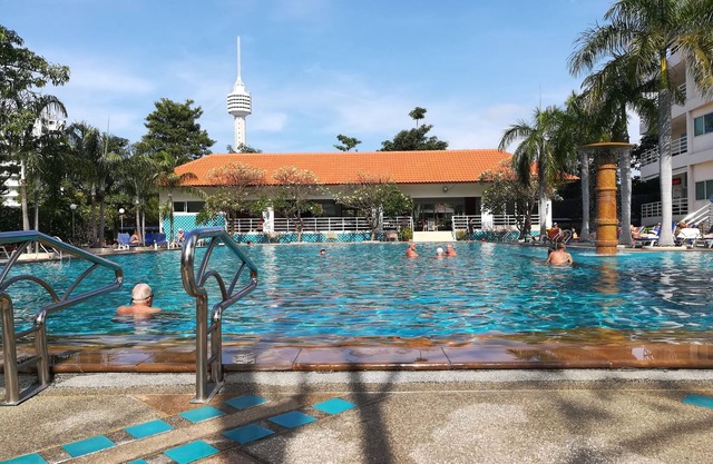 Ver Talay 5D, la playa de Jomtien Pattaya R192