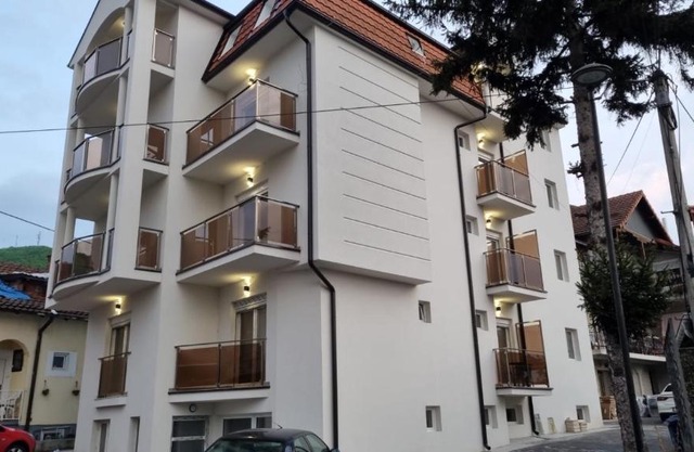 Vila Pčelica Petra