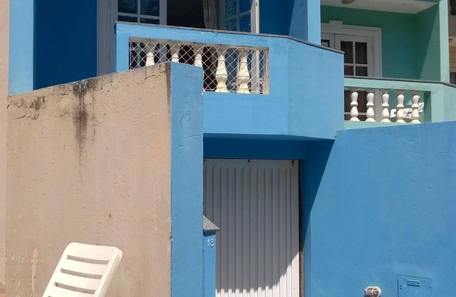 Vilage al borde de la playa
