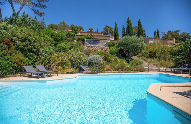 Villa 10 people with private pool near Saint-Tropez