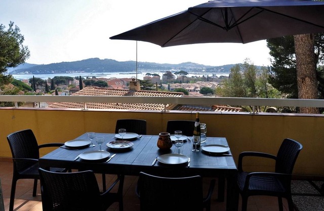 Villa, 3 bedrooms, sea view, wifi, garden, La Seyne sur Mer