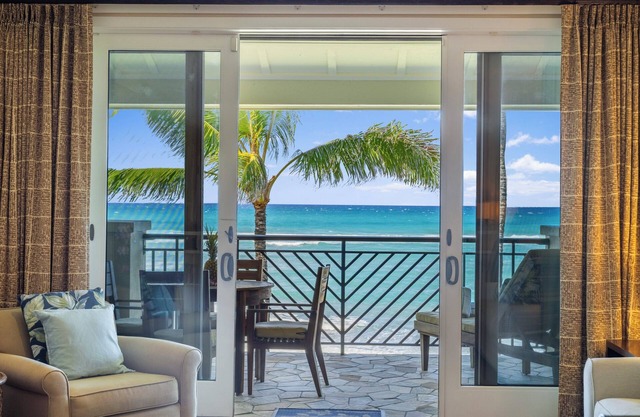 Turtle Bay Panoramic Ocean View Penthouse Studio Villa 317!