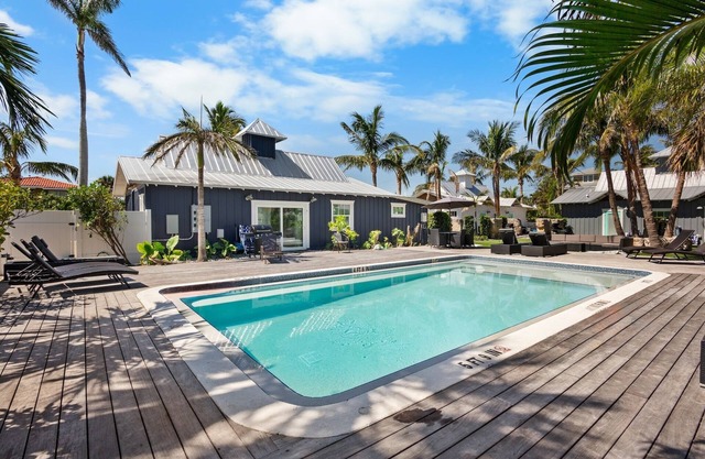 Villa #4 Sand Dollar of The Anna Maria Resort & Spa
