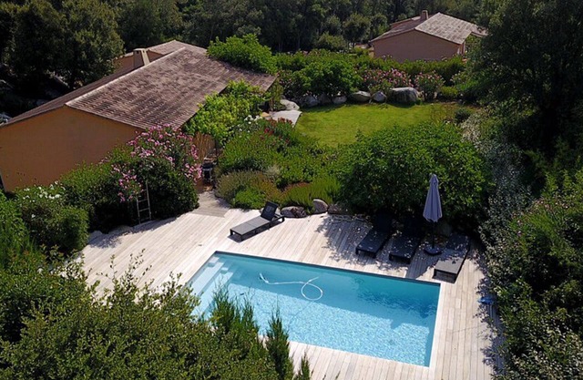 Villa 6 - 8 personas con piscina privada climatizada en Porto Vecchio