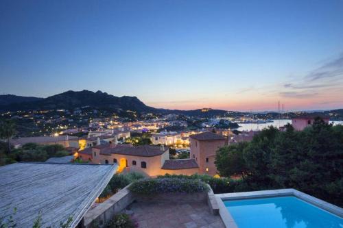 Villa Ambasciatori with private pool and view