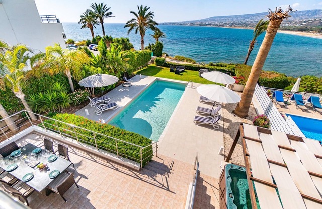 Beach Front Villa Aqua Blu by Ezoria Villas