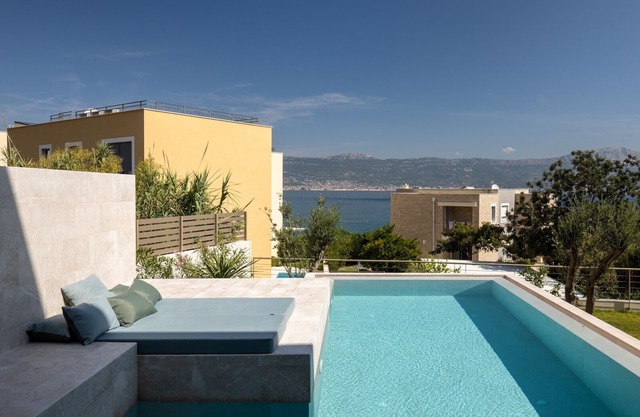 Villa Aqua