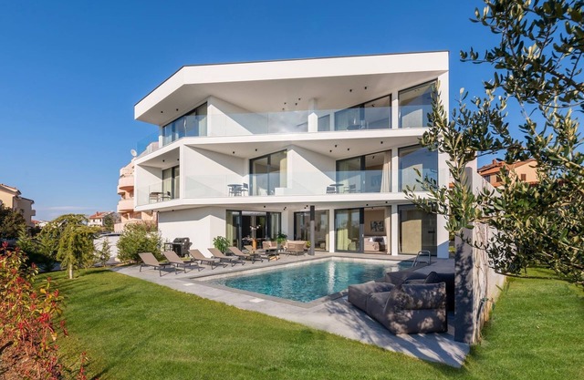 Villa Aruna by Villas Guide