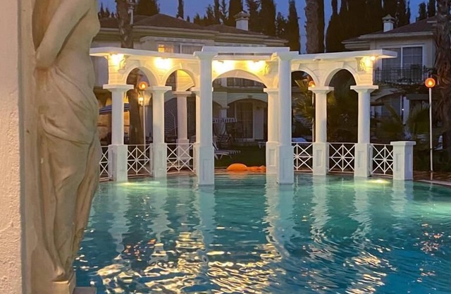 Villa B & D, piscina comunitaria, wifi en el área pública, aire acondicionado, tenis de mesa ...