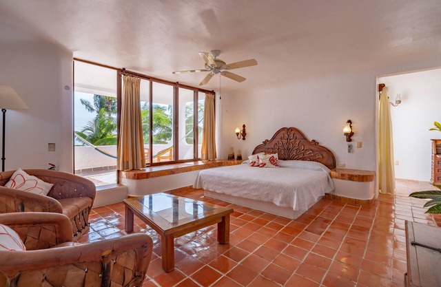 Villa Balam Ek, Hermosa casa frente al mar en el Mar Caribe!