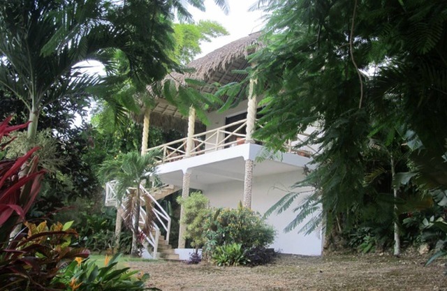 villa de bambú en romántica cabréra