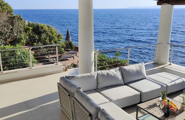 Villa Bella by the sea