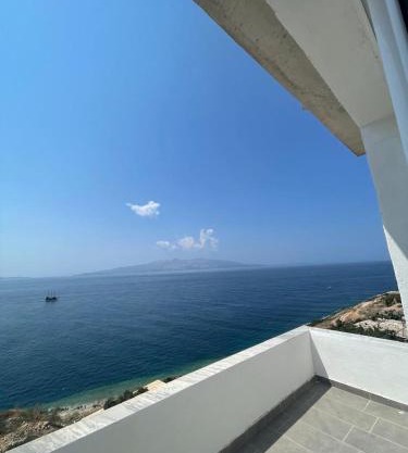 Villa Besnik