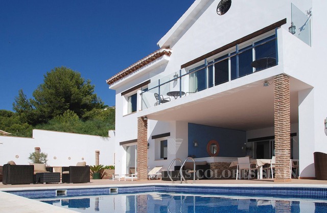 Villa Bosque Mar con piscina privada climatizada y jacuzzi
