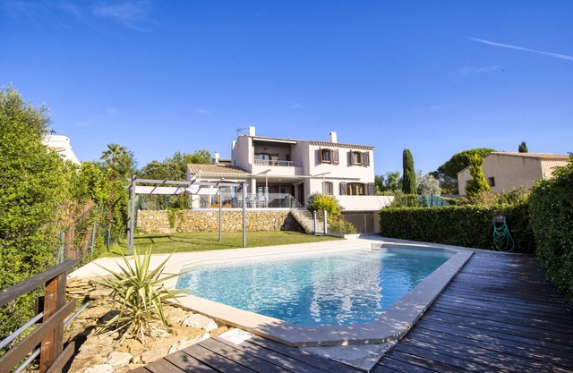 Villa Carpediem. Piscine, clim, vue mer, pétanque