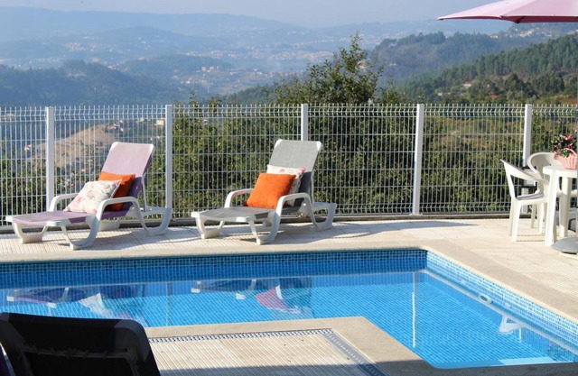 Villa 'Casa Da Calçada' con vistas a la montaña, piscina privada y Wi-Fi
