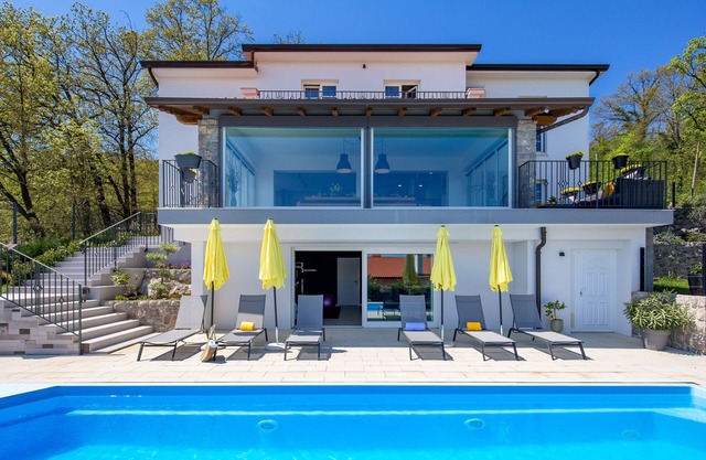 Villa Casa Mills - Four Bedroom Villa with swimming pool