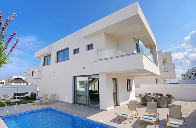 Villa Celestia - 3Bed Private Pool