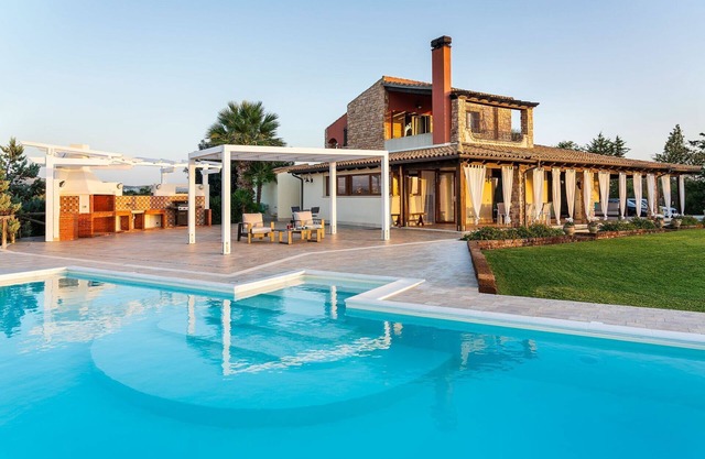 Villa en Paceco con 5 habitaciones, capacidad 9