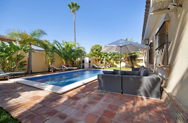 Villa "Del Mar" with Private Pool & Wi-Fi