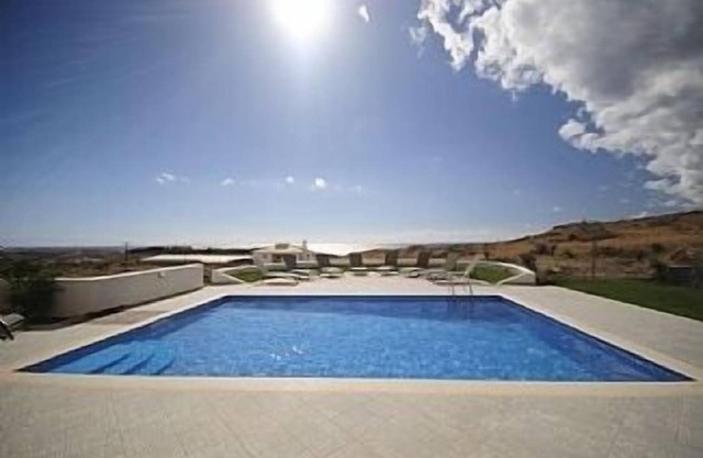 Villa privada de lujo - Piscina climatizada, vistas al mar, barbacoa