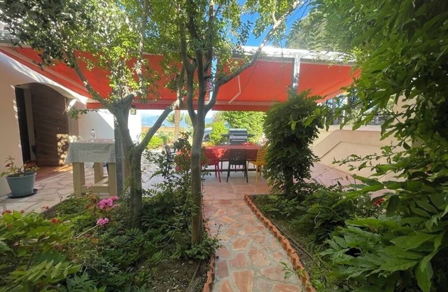 Villa de Charme Climatisée Avec Piscine Pour des Vacances Familiales, Entre Amis
