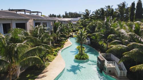 Villa Eden-2 bedrooms with Private Rooftop Terrace & Pool, access to private beachclub, Ki Residences, Pereybère - Managed by KSN