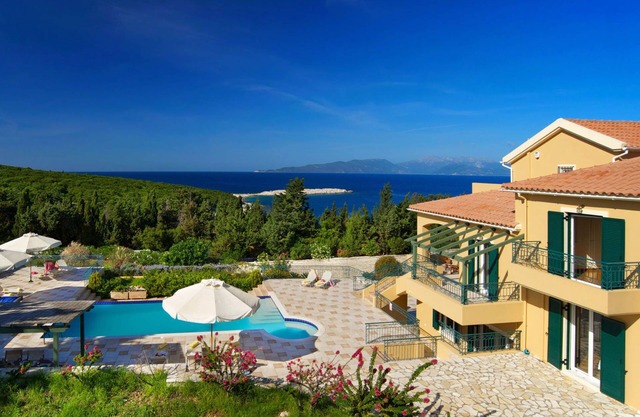 Villa Emelisse by Villa Plus