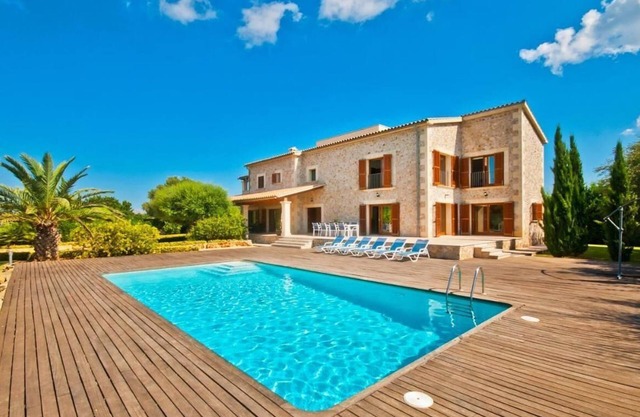 Villa "Finca Santa María" con piscina, jardín y Wi-Fi