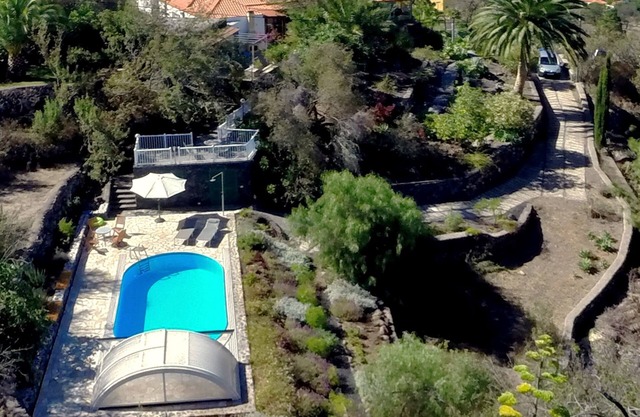 Villa Finca Tijaerafe con piscina climatizada