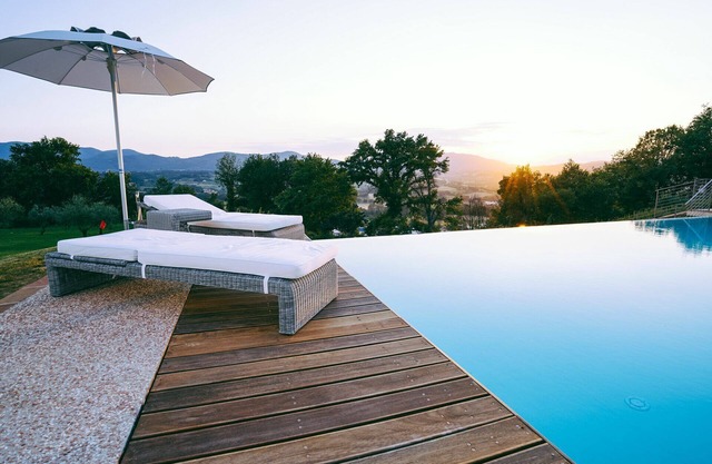 Villa en Rota con 8 habitaciones, capacidad 18