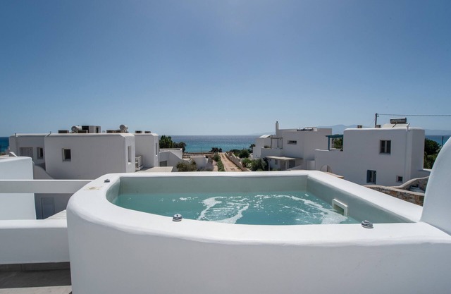 Villa 'Helen Luxury Mare' con vistas al mar, Wi-Fi y aire acondicionado