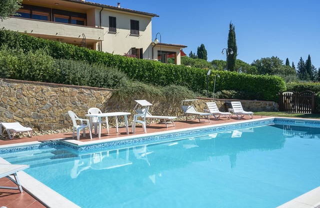 Villa il Borraccio - Apartamento Ciclamino, con piscina con vistas al paisaje del Chianti